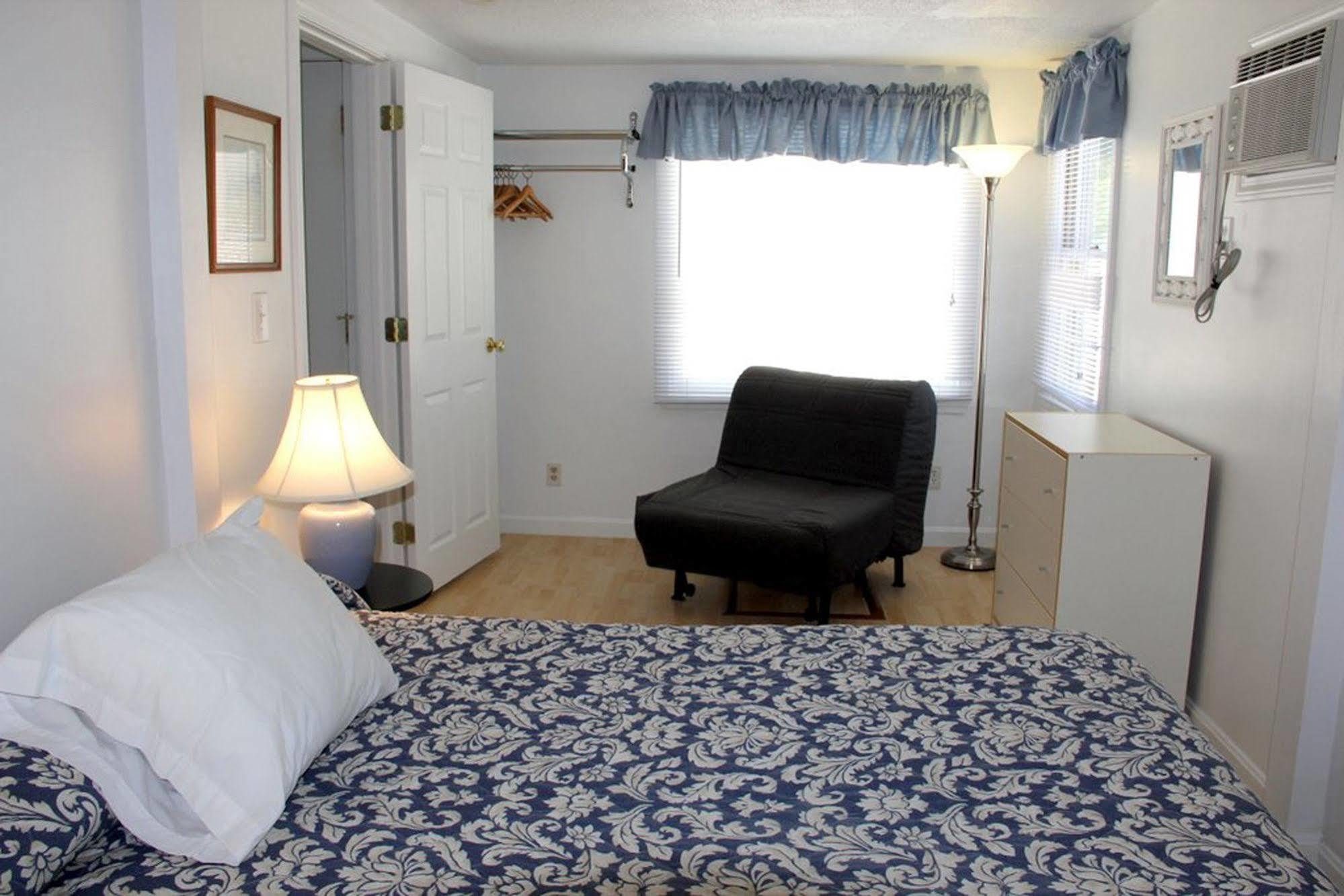 Cape Cod Wishing Well Motel Harwich Port Eksteriør billede